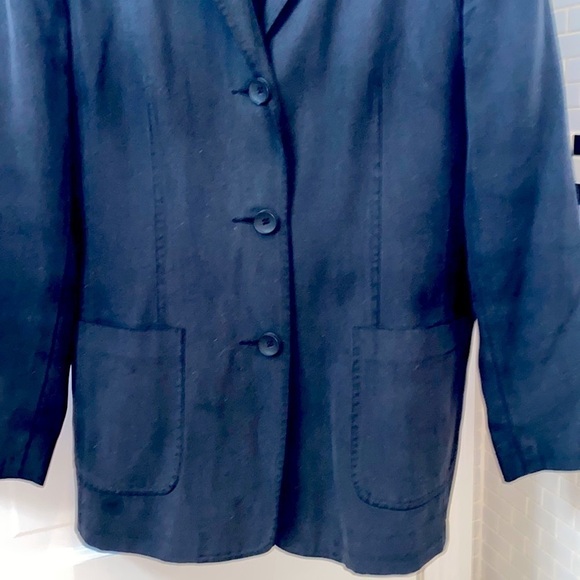 Saks Fifth Avenue Real Clothes 💯 Silk black blazer/ jacket. Lined. Size PS. - Picture 6 of 8